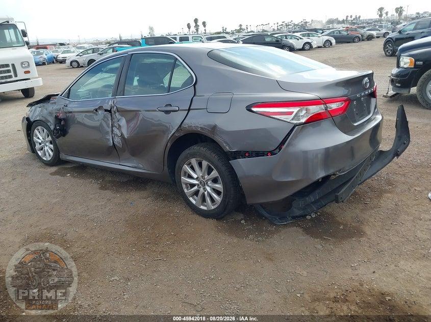 2018 TOYOTA CAMRY LE — фото 3