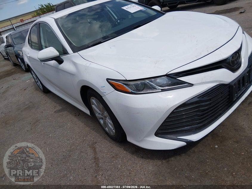 2019 TOYOTA CAMRY LE — фото 1