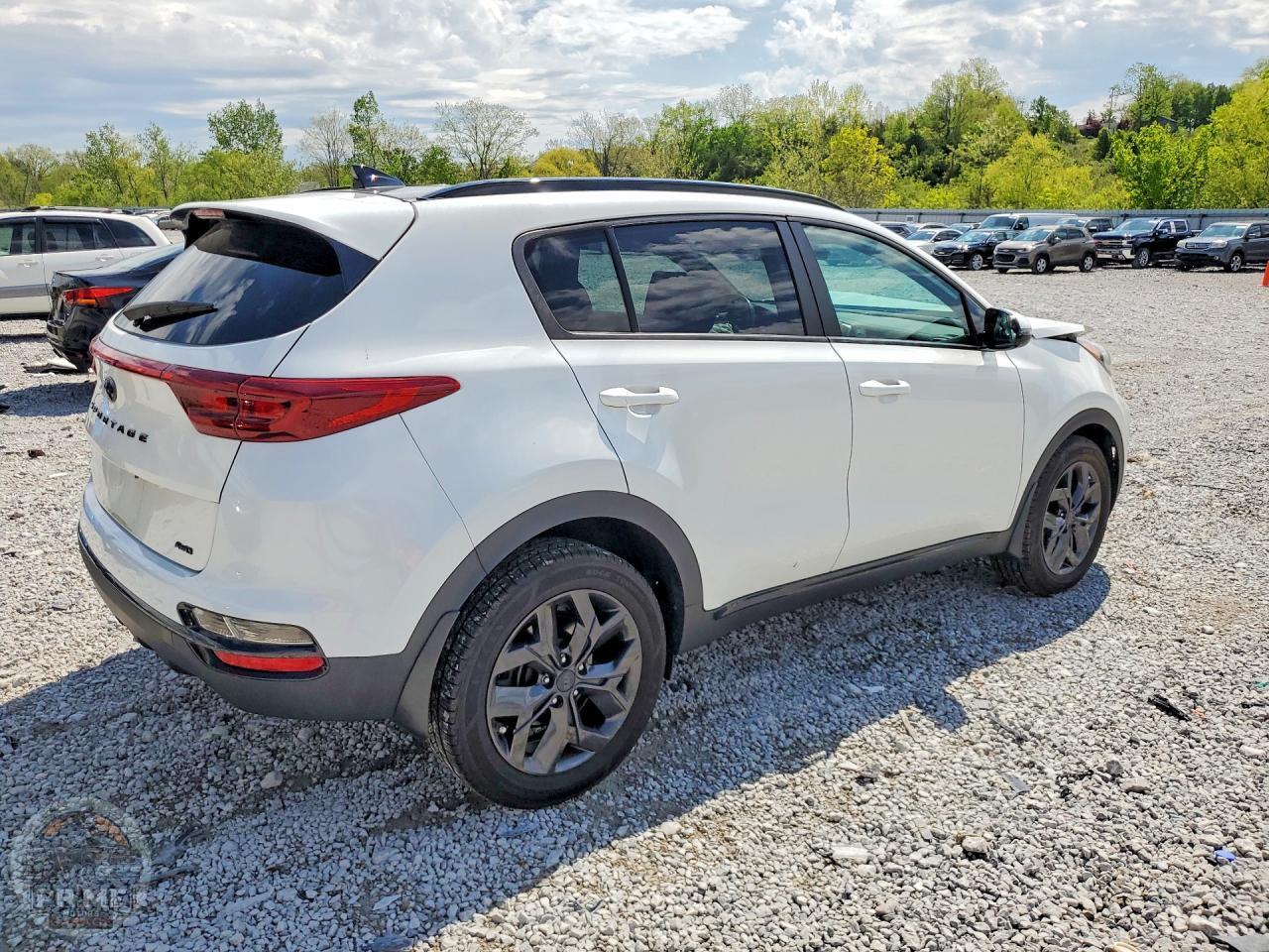 2021 KIA SPORTAGE — фото 3