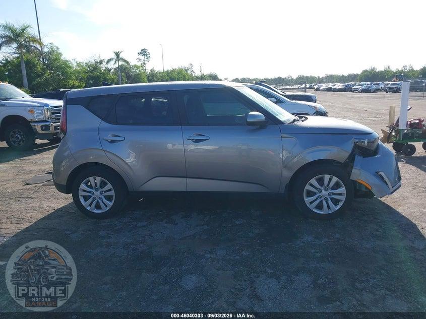 2023 KIA SOUL LX — фото 13