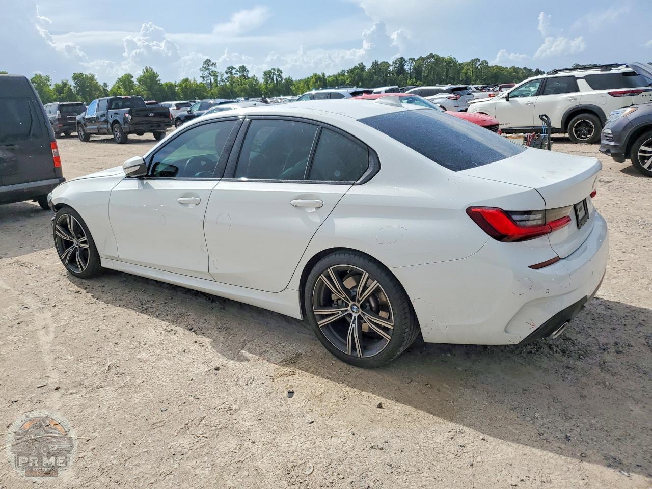 2021 BMW 3 SERIES — фото 4