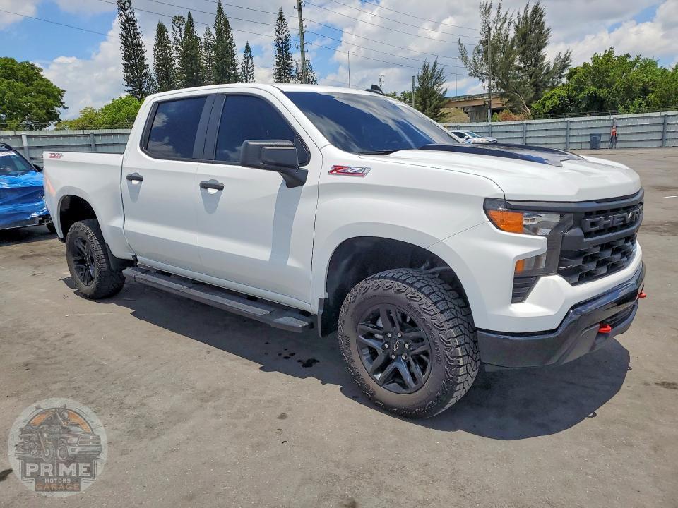 2024 CHEVROLET SILVERADO — фото 4
