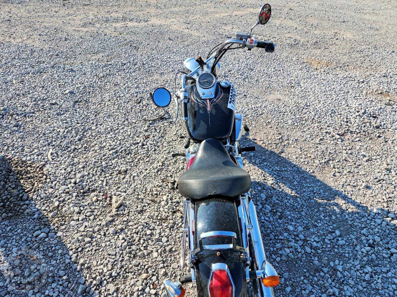 2004 HONDA VT750 — фото 6