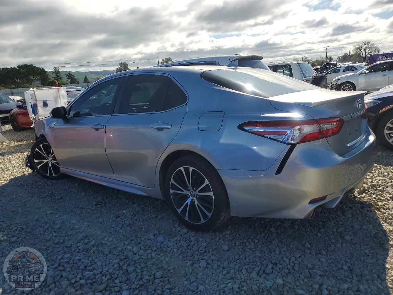 2020 TOYOTA CAMRY — фото 2