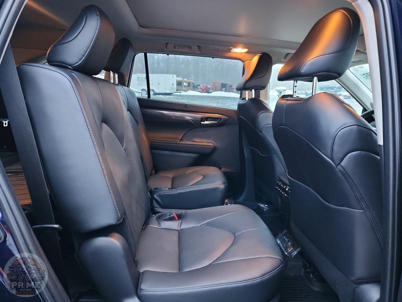 2025 TOYOTA HIGHLANDER — фото 11
