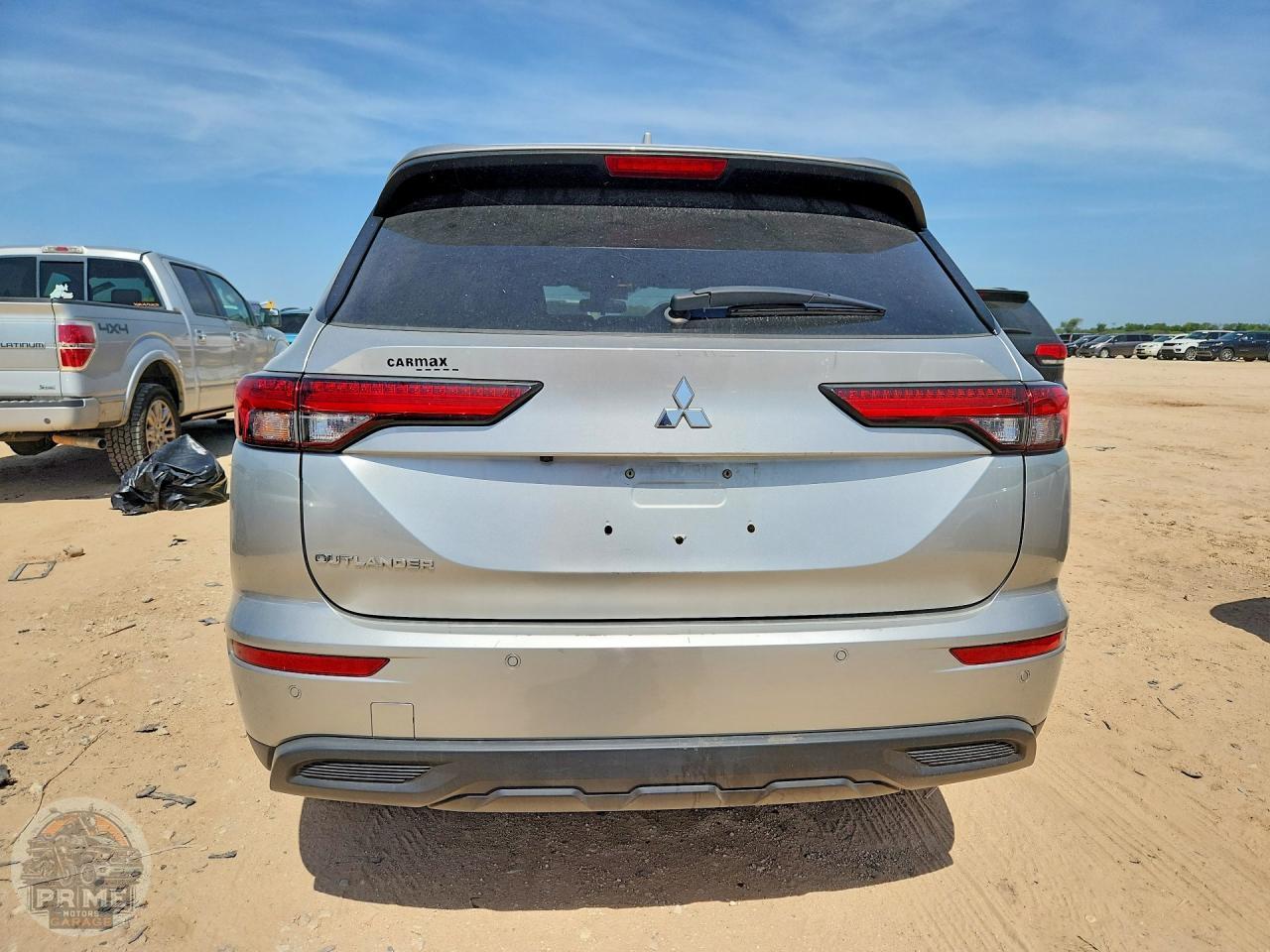 2022 MITSUBISHI OUTLANDER — фото 6