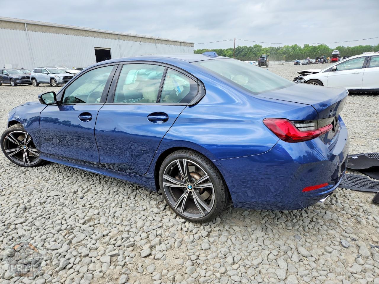 2023 BMW 3 SERIES — фото 2