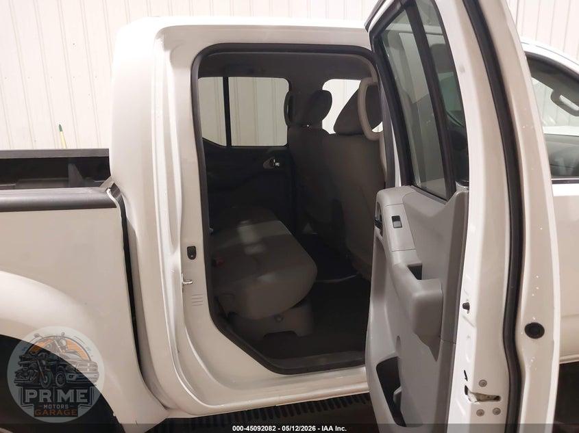 2019 NISSAN FRONTIER SV — фото 8
