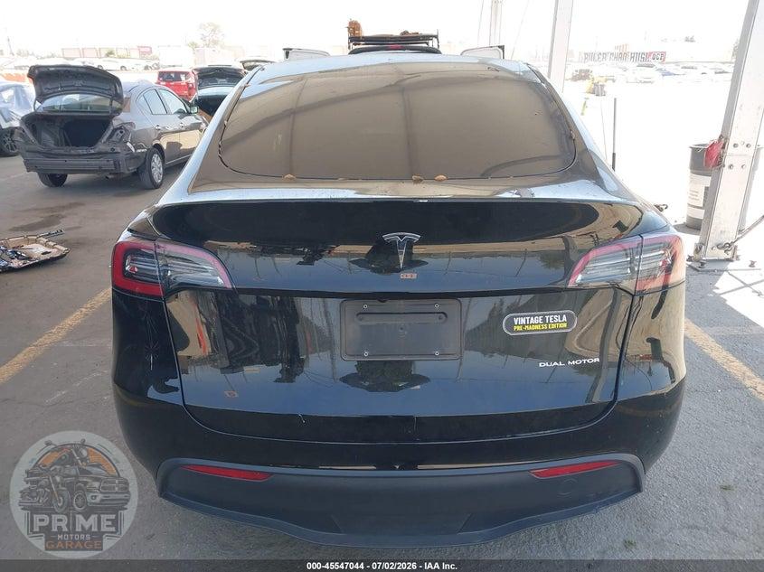 2023 TESLA MODEL Y AWD/LONG RANGE DUAL MOTOR ALL-WHEEL DRIVE — фото 18