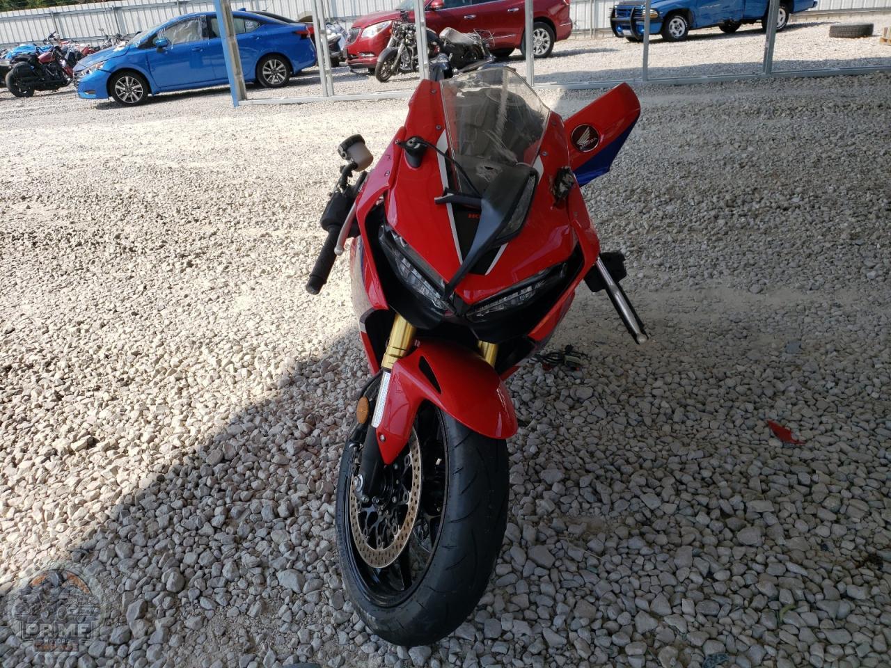 2023 HONDA CBR1000 — фото 2