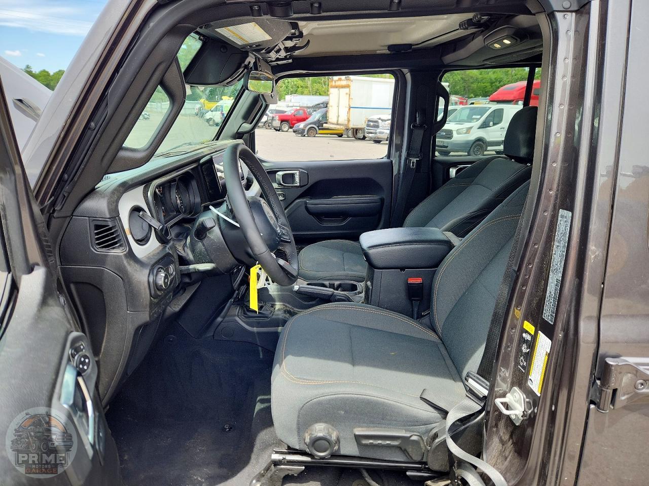 2025 JEEP WRANGLER — фото 13