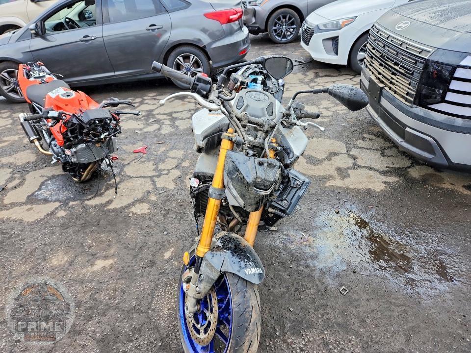 2026 YAMAHA MT09 — фото 2
