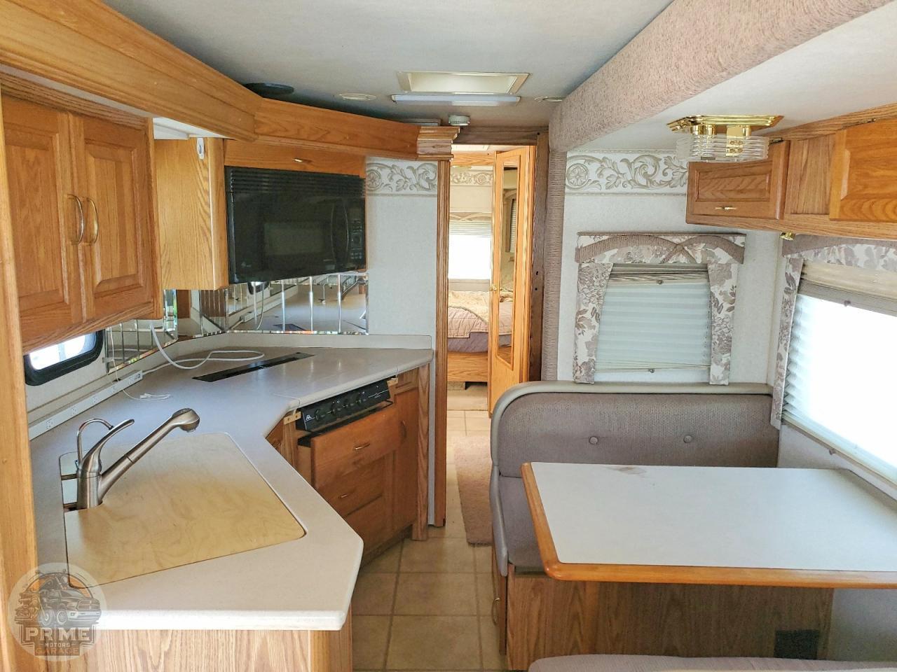 2003 WORKHORSE MOTORHOME — фото 11