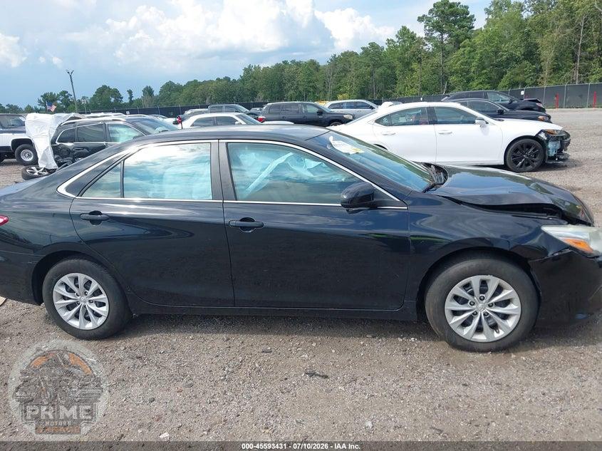 2016 TOYOTA CAMRY LE — фото 13