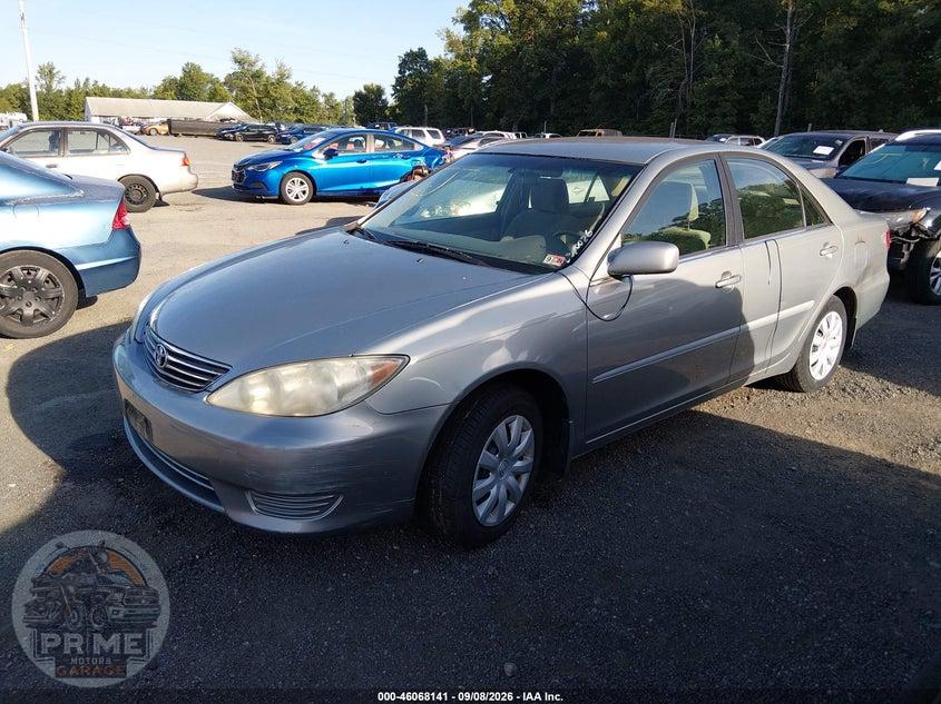 2005 TOYOTA CAMRY LE — фото 2