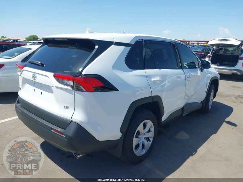 2025 TOYOTA RAV4 LE — фото 4