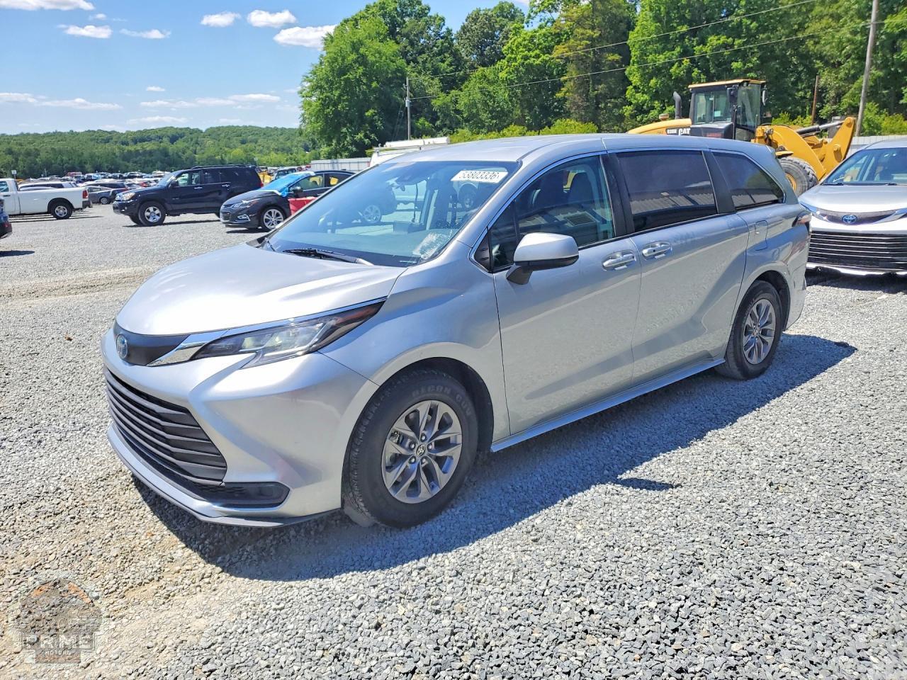 2022 TOYOTA SIENNA — фото 2