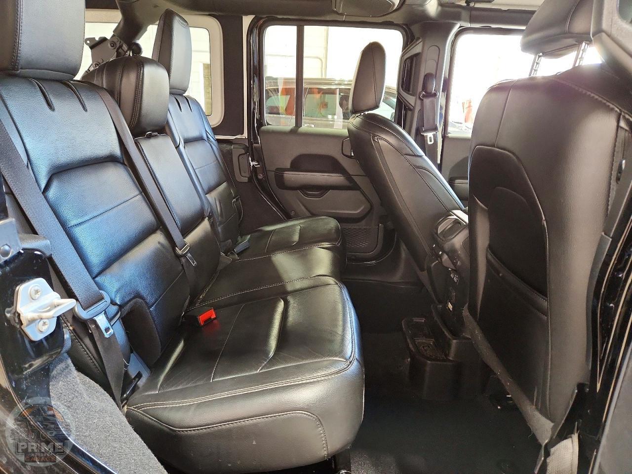 2020 JEEP WRANGLER — фото 11