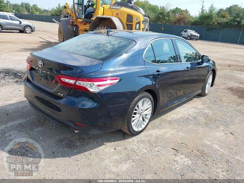 2019 TOYOTA CAMRY XLE — фото 4