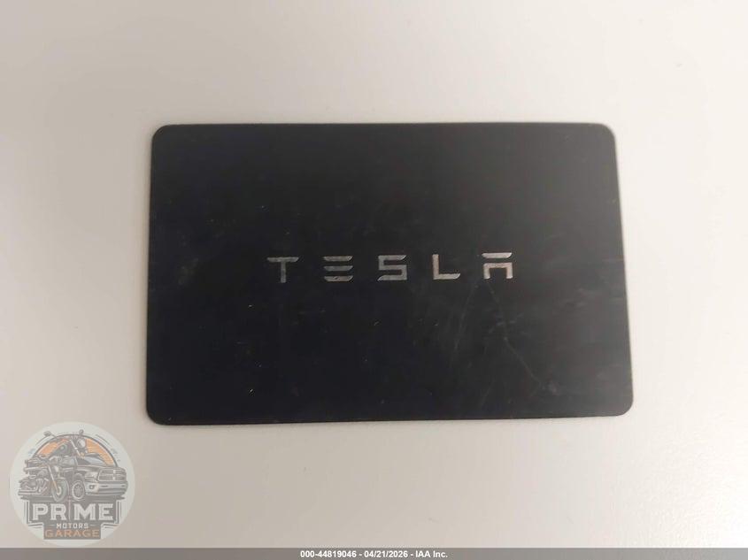 2022 TESLA MODEL Y LONG RANGE DUAL MOTOR ALL-WHEEL DRIVE — фото 11
