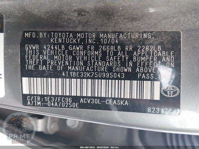 2005 TOYOTA CAMRY SE — фото 9