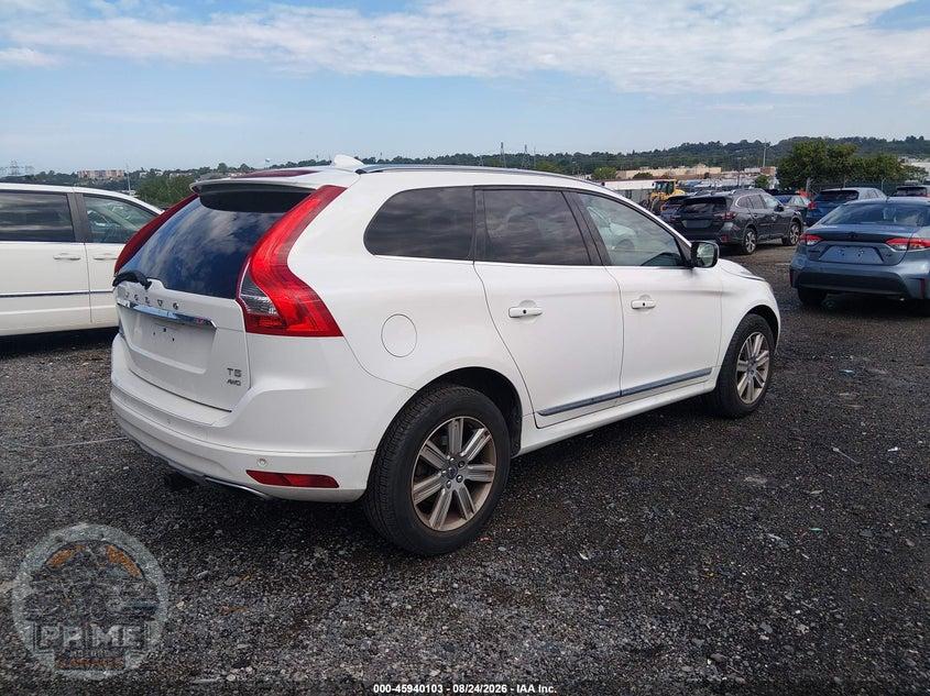 2017 VOLVO XC60 T5 INSCRIPTION — фото 4