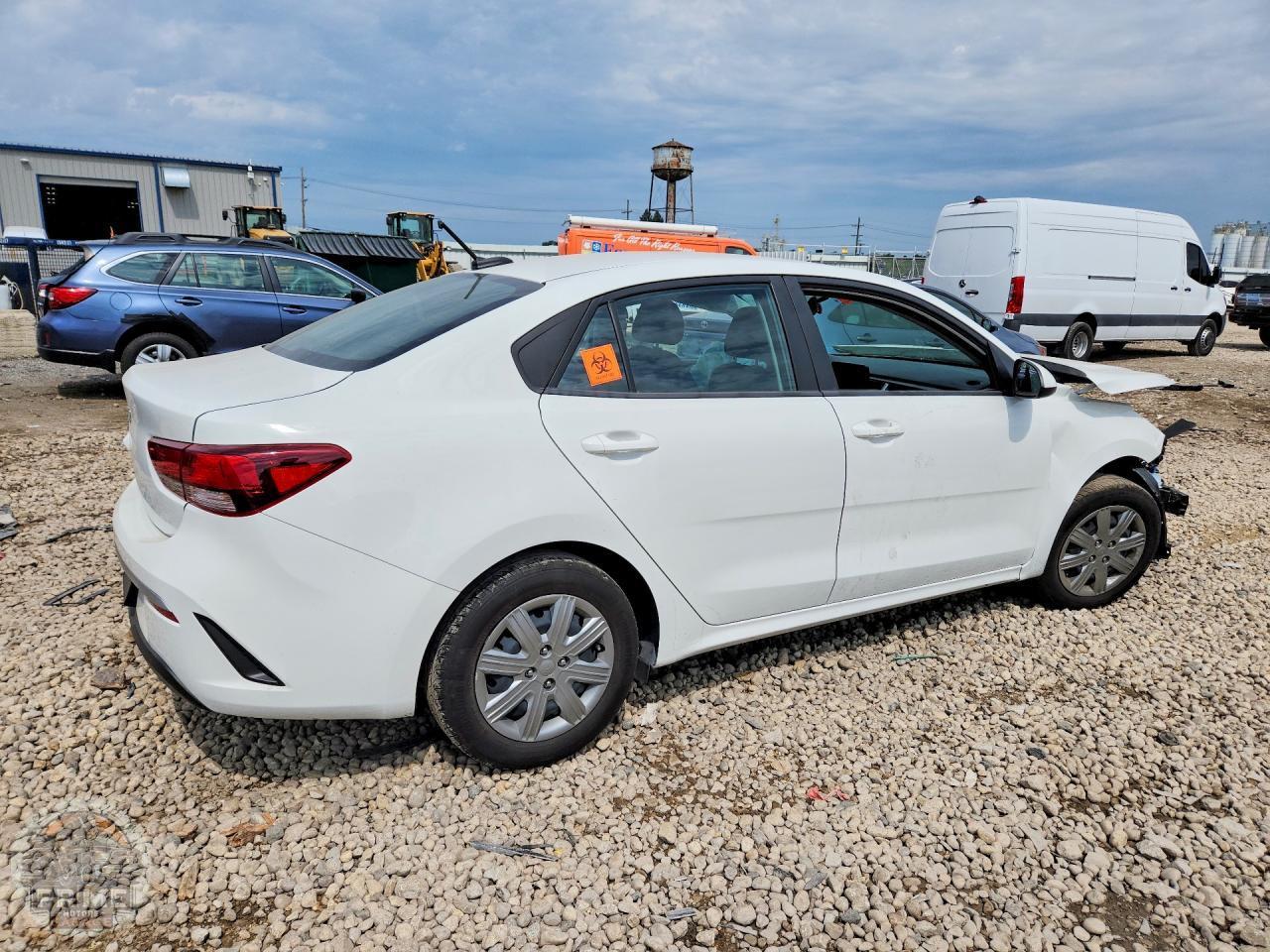 2023 KIA RIO — фото 3