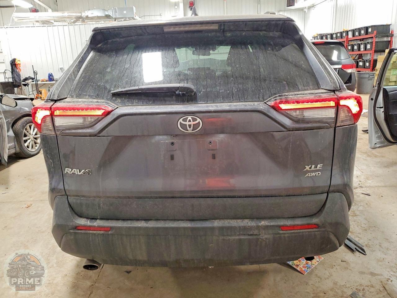 2022 TOYOTA RAV4 — фото 6