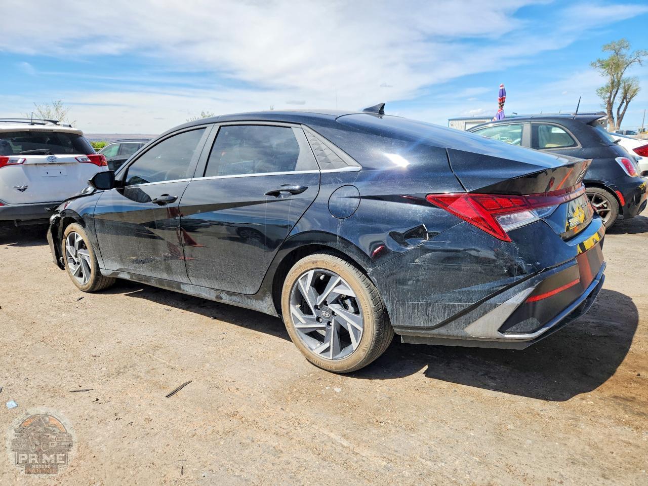 2024 HYUNDAI ELANTRA — фото 2