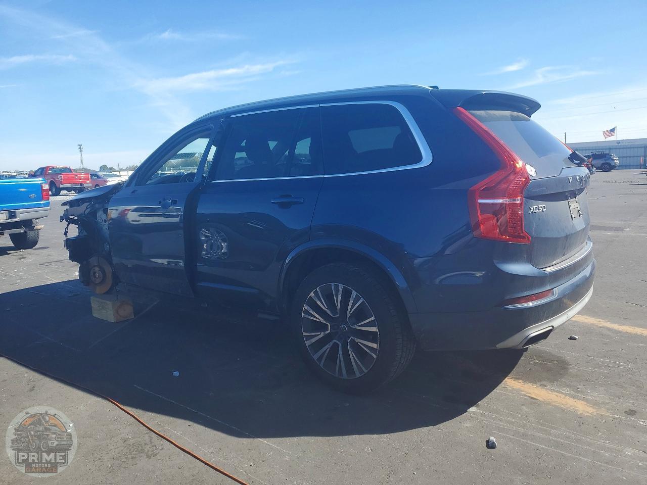 2021 VOLVO XC90 — фото 2