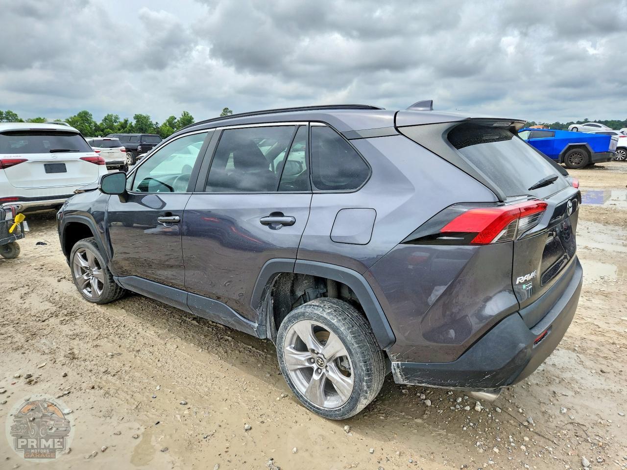2022 TOYOTA RAV4 — фото 2