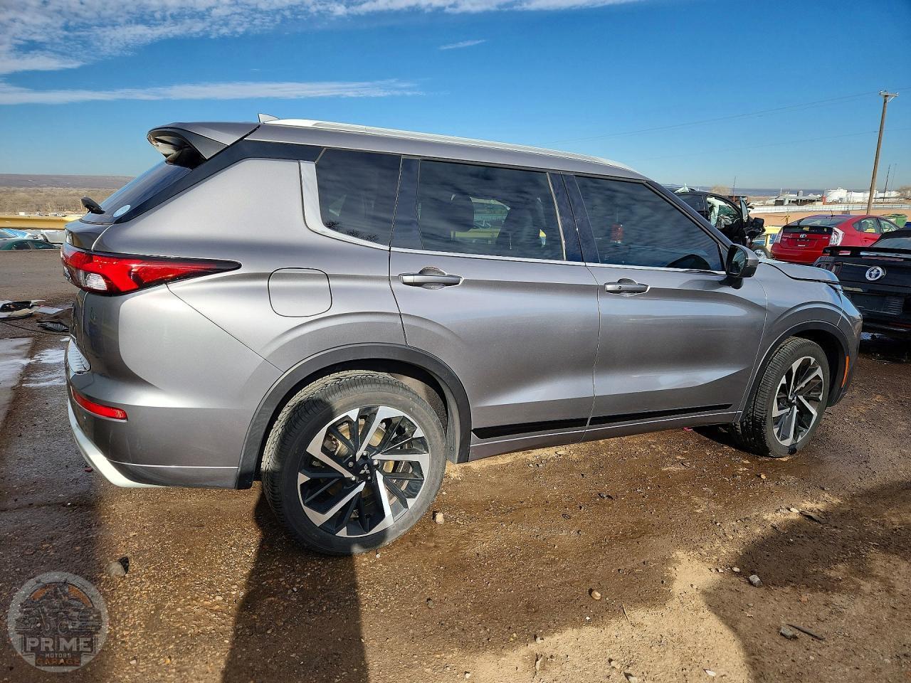 2022 MITSUBISHI OUTLANDER — фото 3