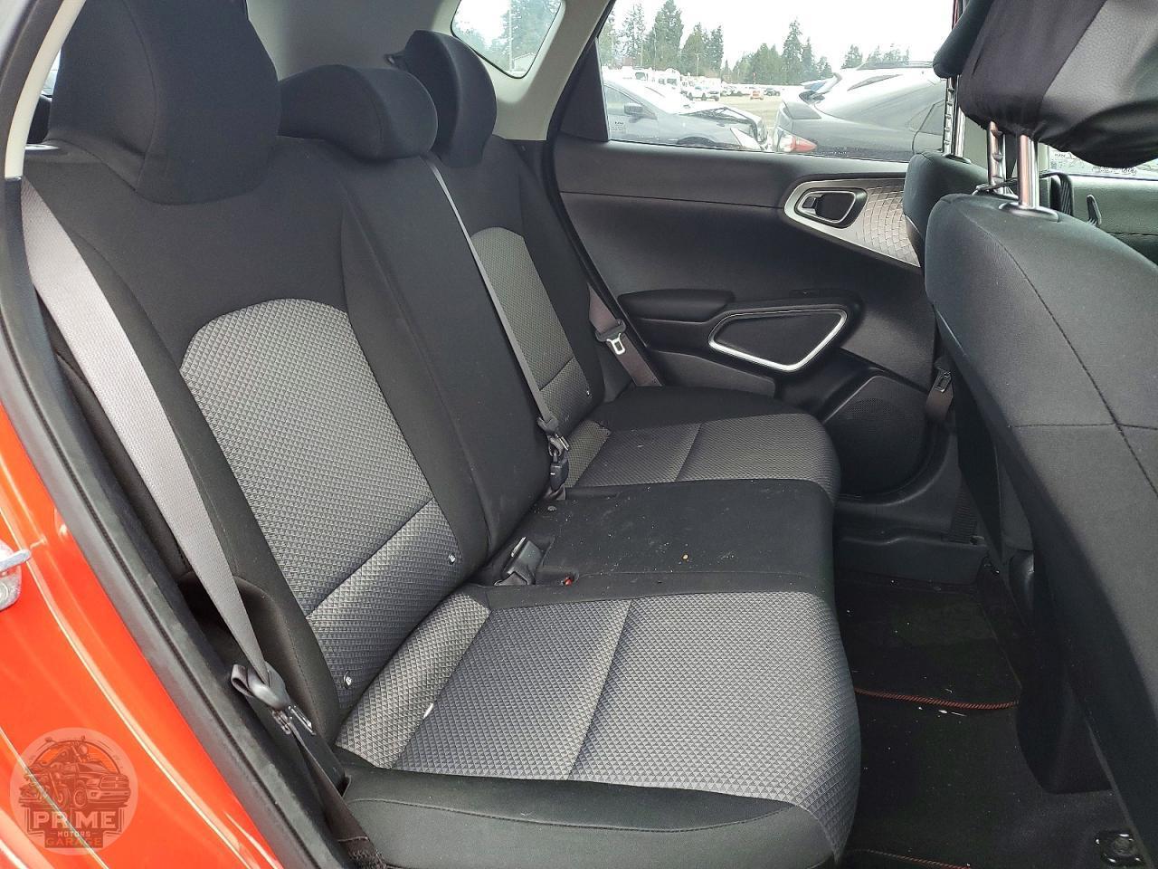 2022 KIA SOUL — фото 10