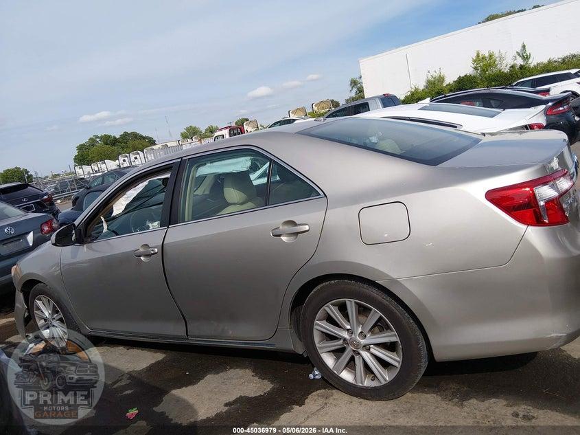 2014 TOYOTA CAMRY XLE — фото 14