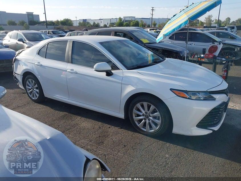 2018 TOYOTA CAMRY LE — фото 13