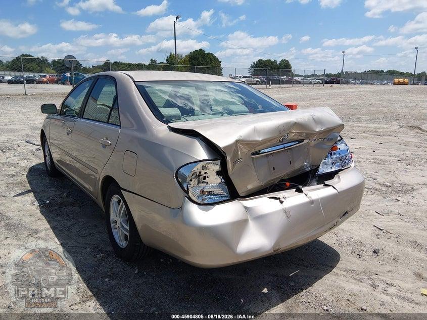 2003 TOYOTA CAMRY LE/XLE/SE — фото 6