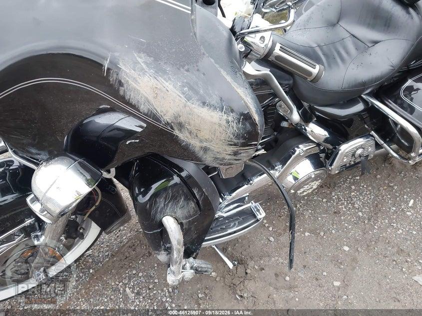 2007 HARLEY-DAVIDSON FLHTCUI (ULTRA CLASSIC ELECTRA GLIDE) — фото 16