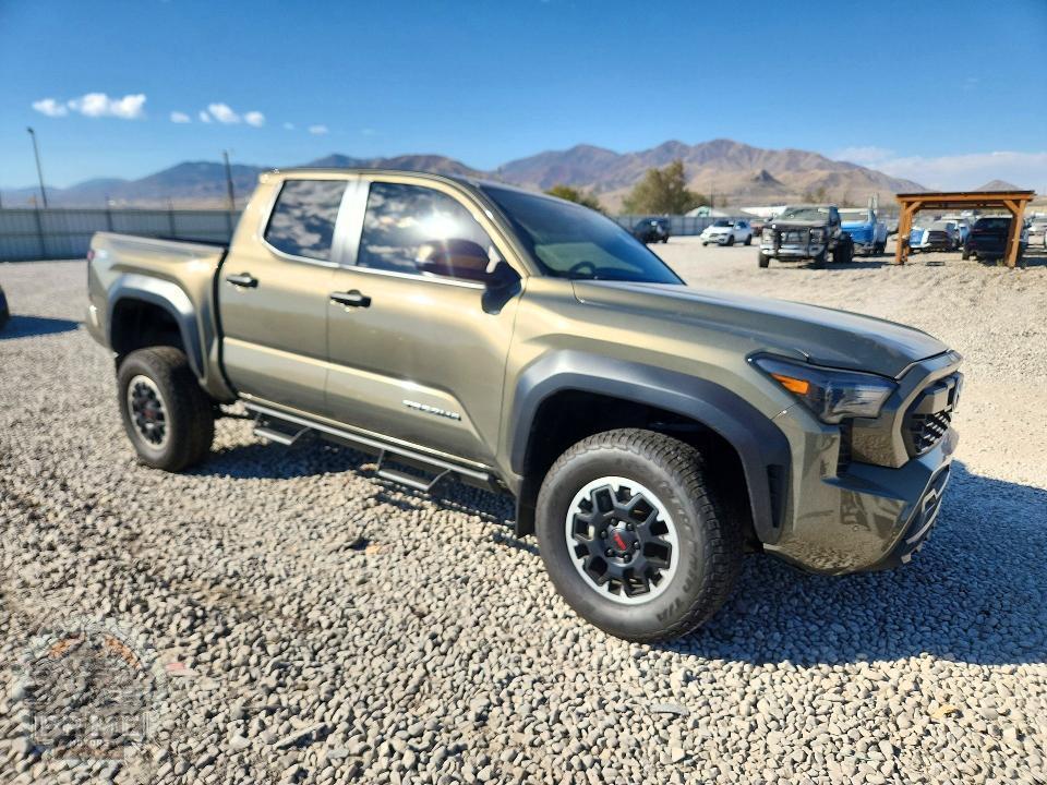 2024 TOYOTA TACOMA — фото 4