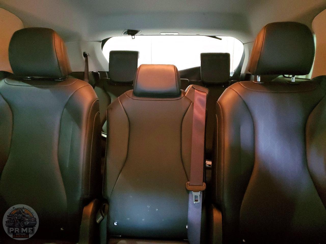 2025 KIA CARNIVAL — фото 10