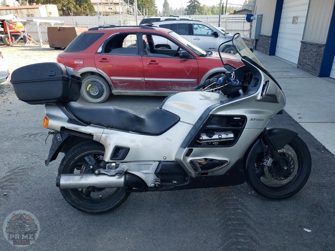 1991 HONDA ST1100 — фото 1