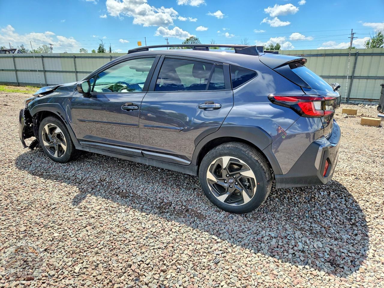 2025 SUBARU CROSSTREK — фото 3