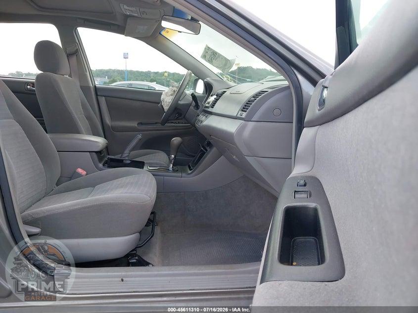 2006 TOYOTA CAMRY LE/XLE/SE — фото 5