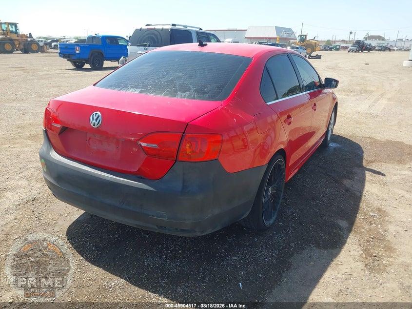 2013 VOLKSWAGEN JETTA 2.5L SE — фото 4