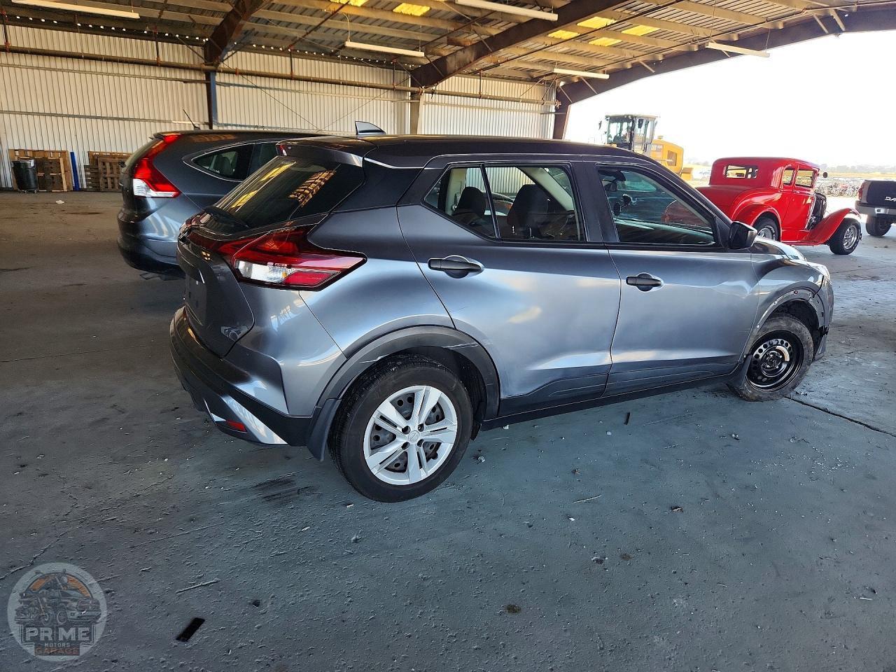 2021 NISSAN KICKS — фото 3
