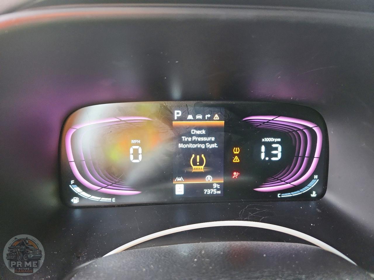 2025 KIA SOUL — фото 9