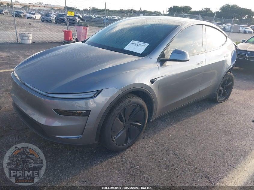 2026 TESLA MODEL Y PREMIUM/REAR-WHEEL DRIVE — фото 2