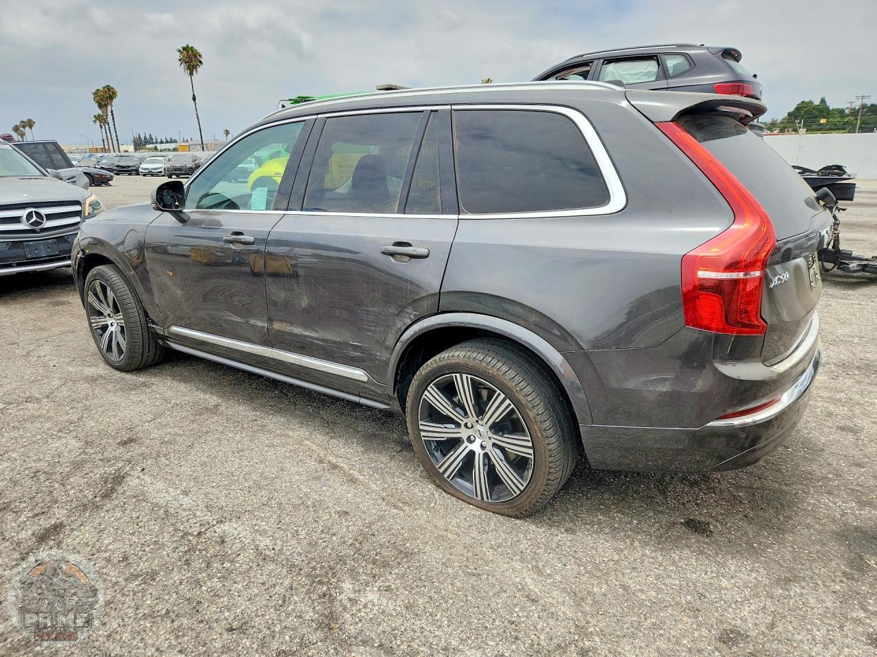2024 VOLVO XC90 — фото 3