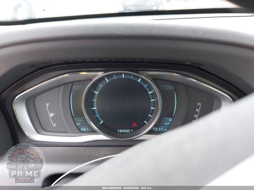 2014 VOLVO XC60 T6 PREMIER PLUS — фото 15