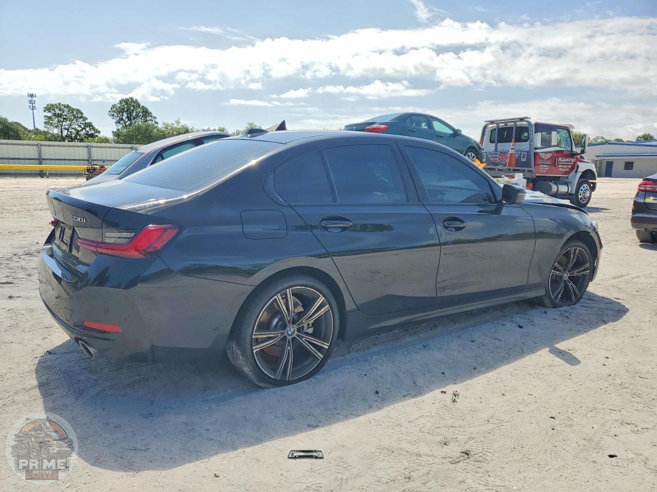 2023 BMW 3 SERIES — фото 3