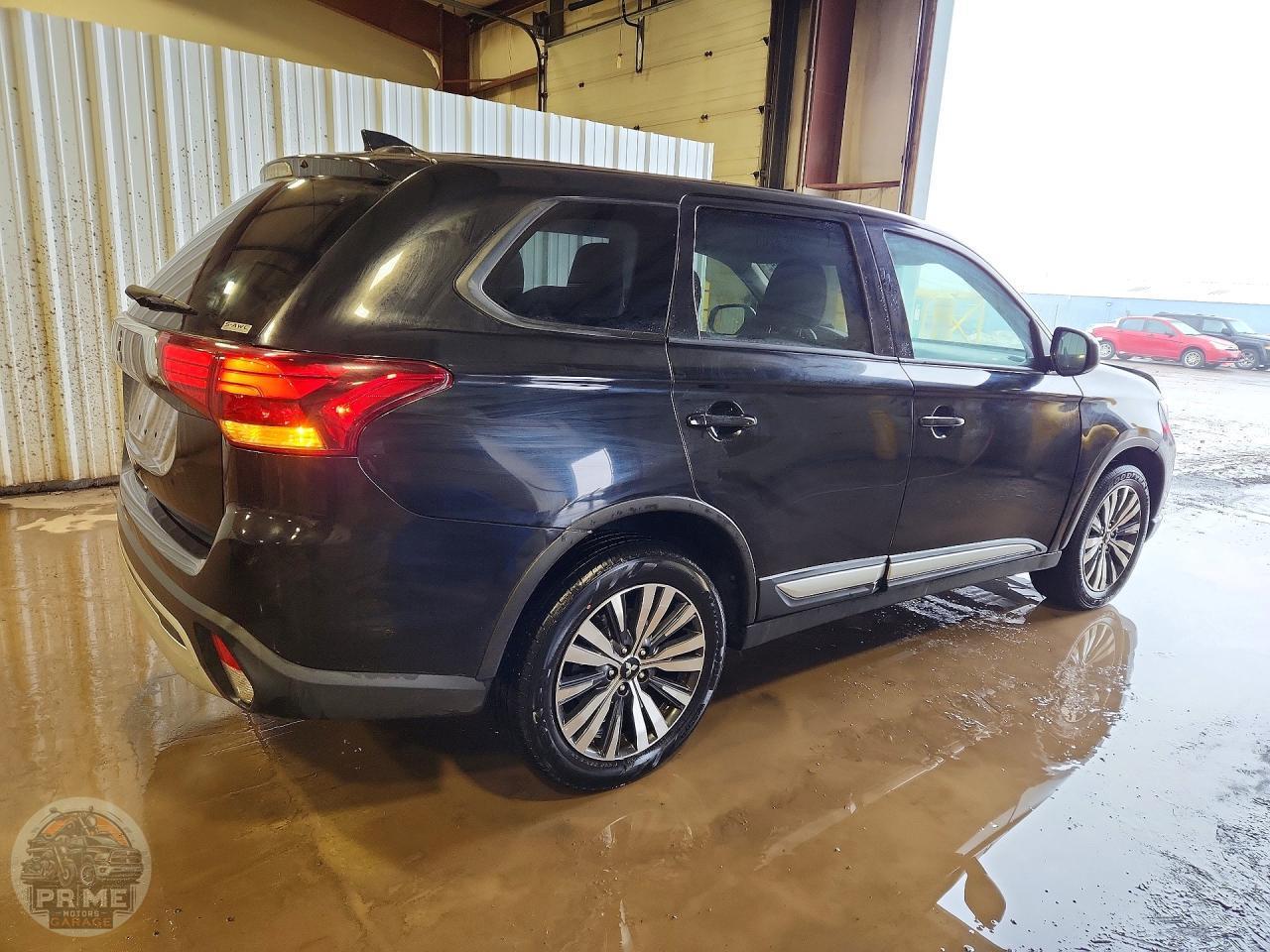 2020 MITSUBISHI OUTLANDER — фото 3
